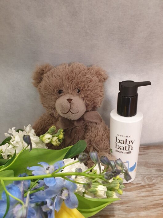 baby gift, Baby flowers, flower delivery Tamworth, Tamworth flowers, Tamworth florist, Tamworth flowers and gifts, Manilla flowers, Quirindi flowers,